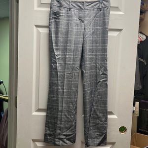LOFT 4P plaid trouser pants.